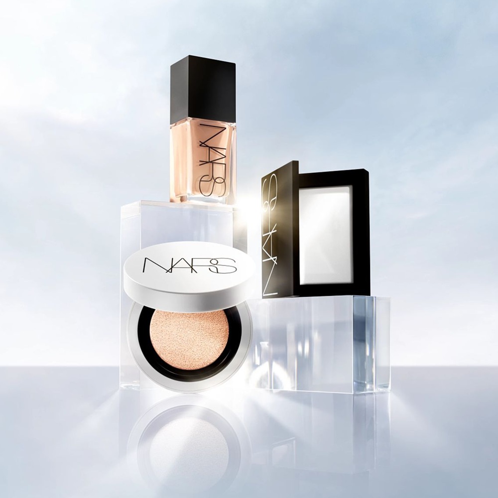 浮粉是太乾還是太油？浮粉、卡粉原因＋急救補妝技巧大公開